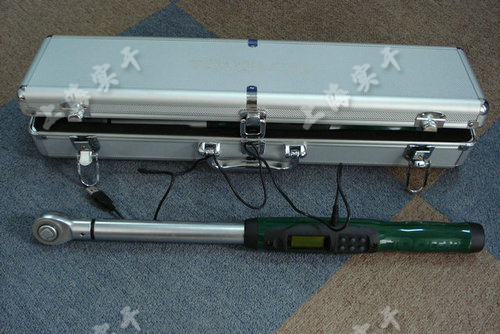 連電腦數(shù)顯扭力扳手圖片