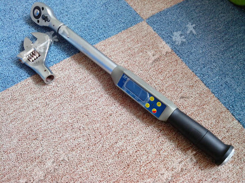 �o����ݔ����Ť������