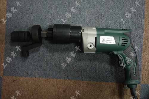  ���C��Ť��늄Ӱ���