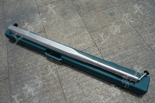 預(yù)置式扭力扳手